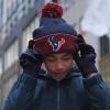 imageUltra Game Unisex Kids Super Soft Two Tone Winter Beanie Knit Hat with Extra Warm Touch Screen GlovesTeam Color
