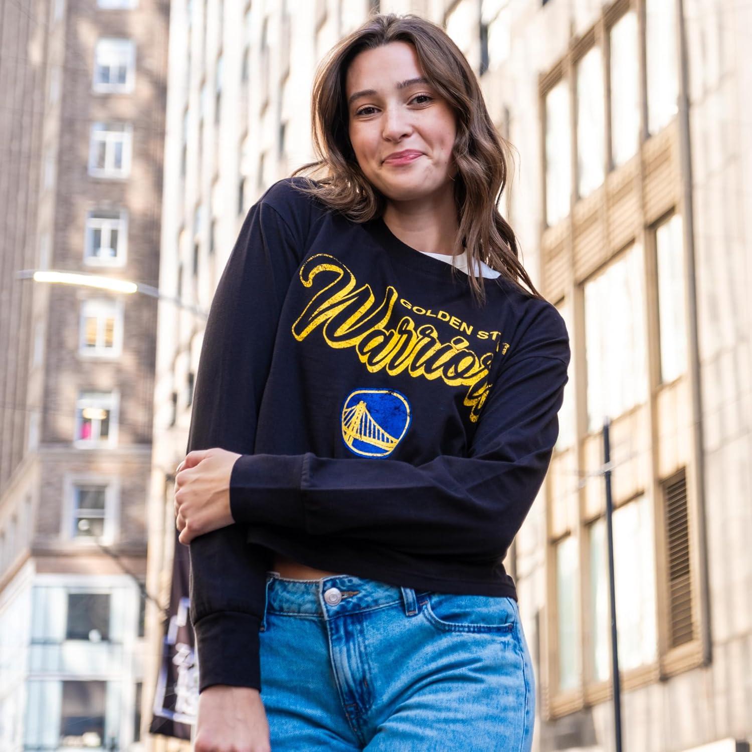 imageUltra Game Womens NBA Official Super Soft Crop Top Pullover SweatshirtBlack